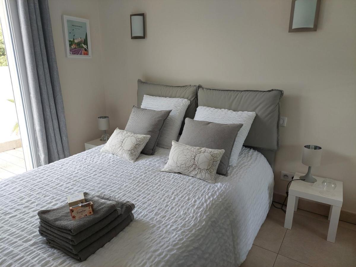 Magnifique Suite Familiale Nans-les-Pins Exterior photo